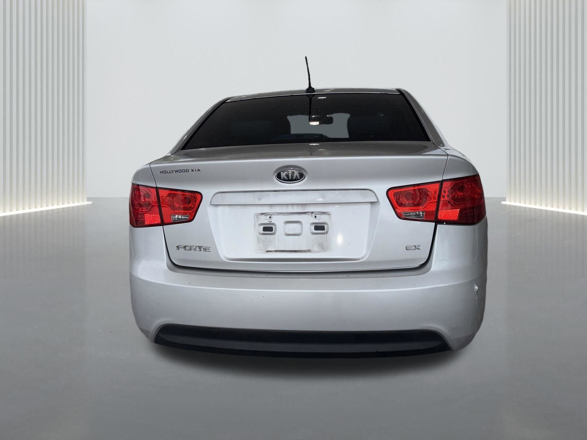 Used 2012 Kia Forte EX FWD image 5