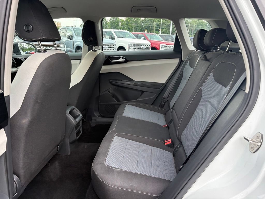 Used 2025 Volkswagen Taos S FWD image 15