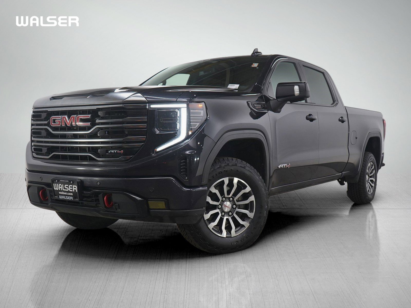 Used 2023 GMC Sierra 1500 AT4 image 1