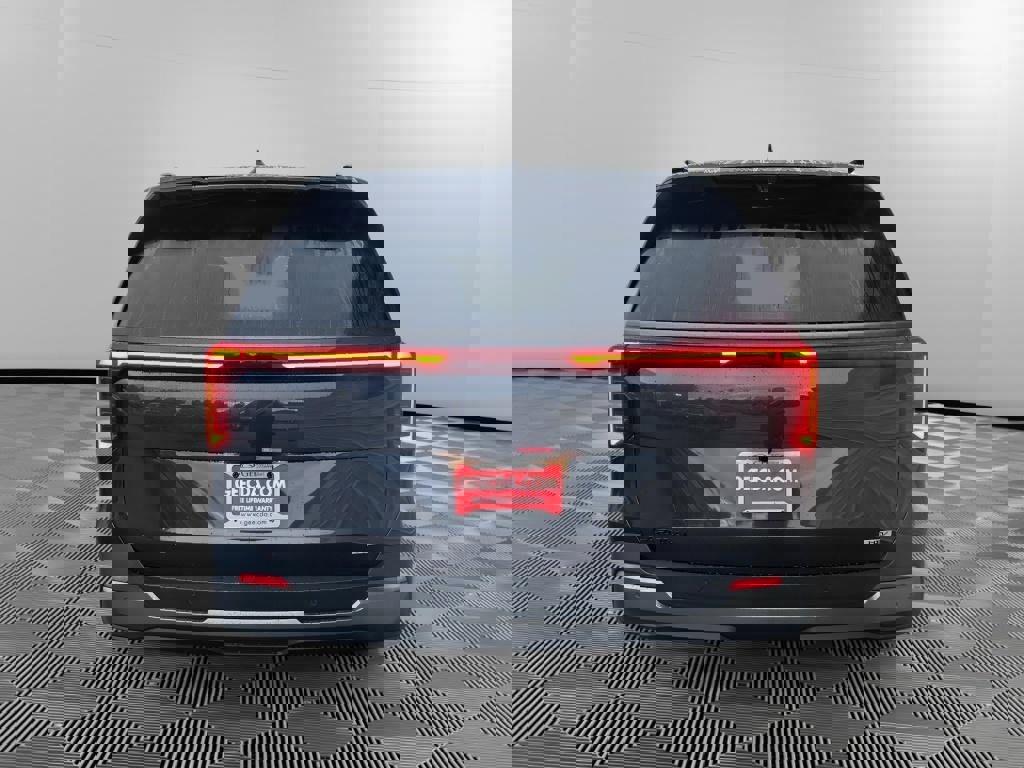 New 2026 Kia Carnival SX Prestige image 5