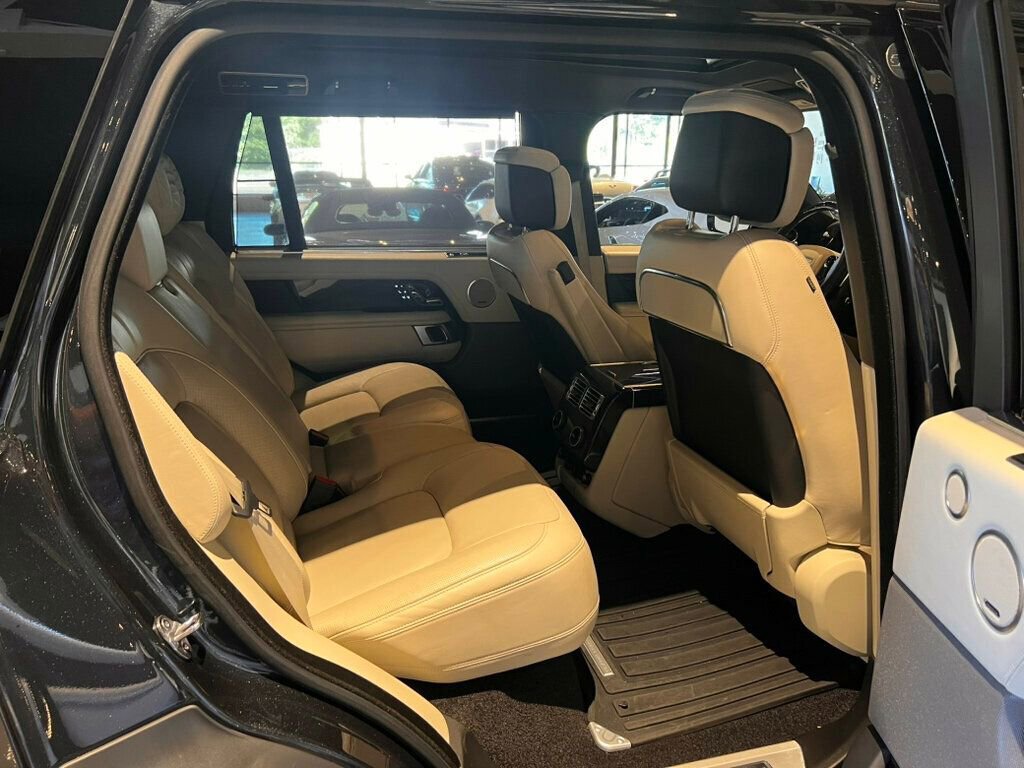 Used 2020 Land Rover Range Rover Long Wheelbase Autobiography AWD/4WD image 26