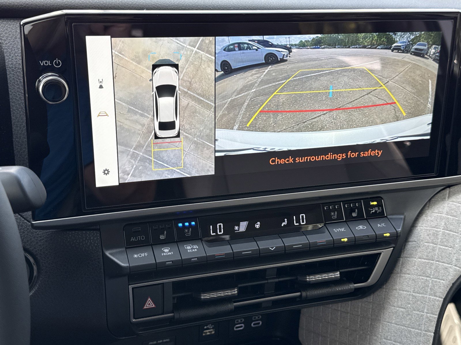 Used 2026 Toyota Camry XLE w/ Premium Plus Package image 26