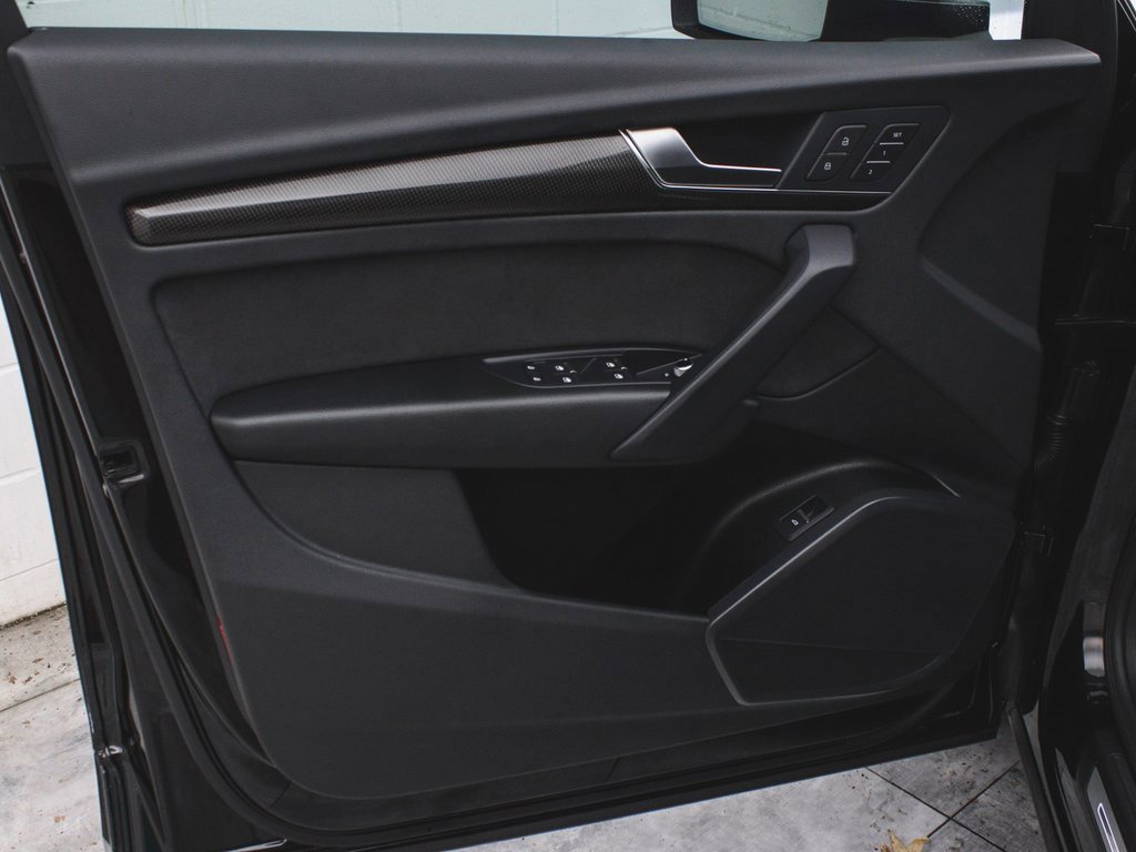 Used 2023 Audi SQ5 Premium w/ Convenience Package image 8