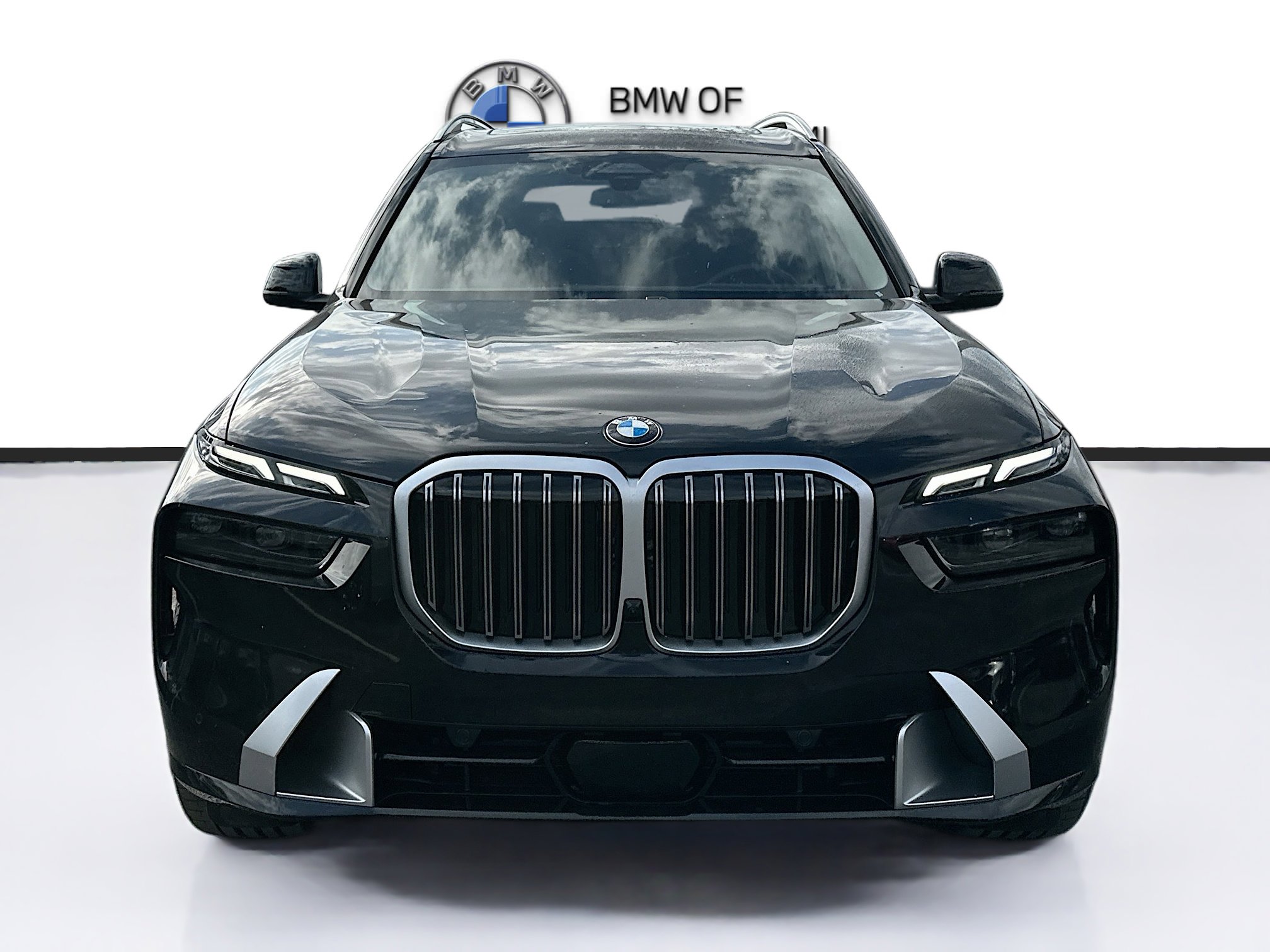 New 2026 BMW X7 xDrive40i w/ Premium Package image 2