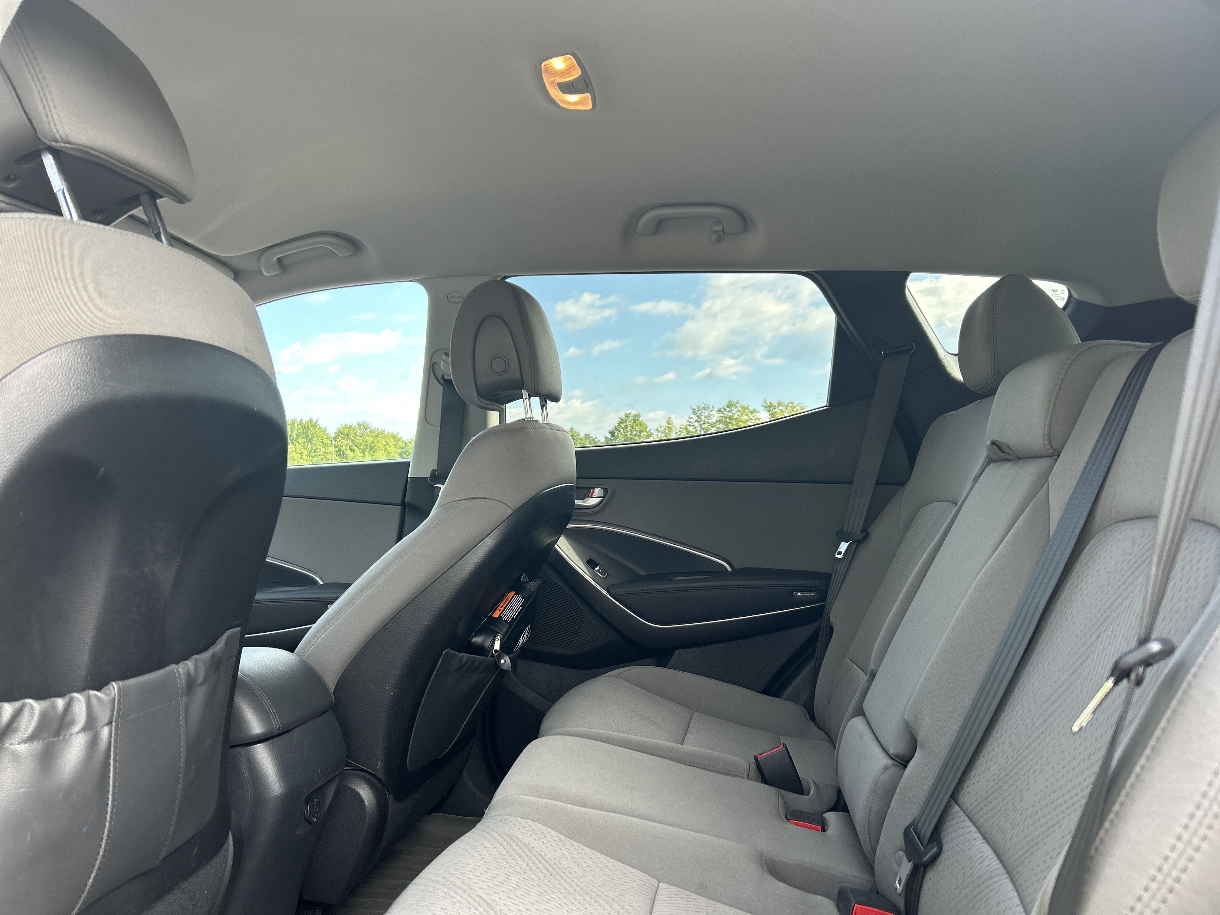 Used 2018 Hyundai Santa Fe Sport w/ 2.4L Value Package 02 AWD/4WD image 11