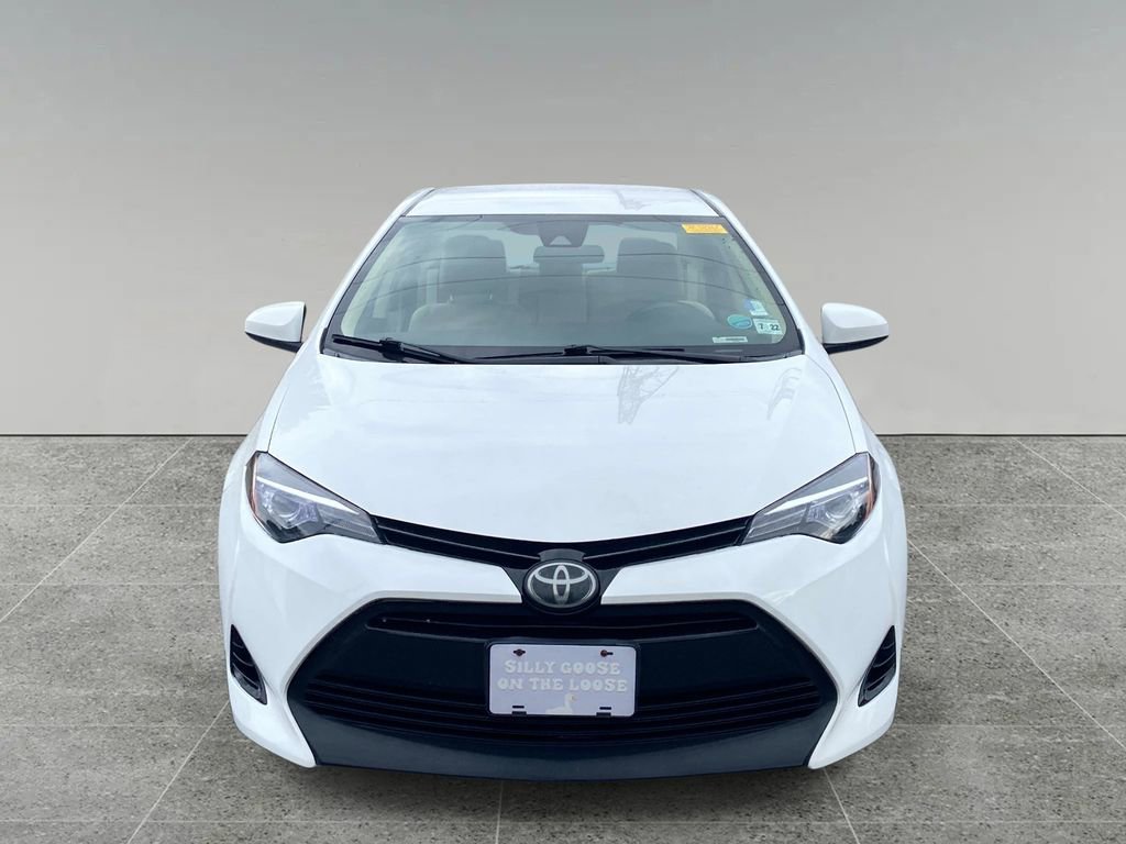 Used 2017 Toyota Corolla LE w/ Carpet Mat Package (TMS) FWD image 6