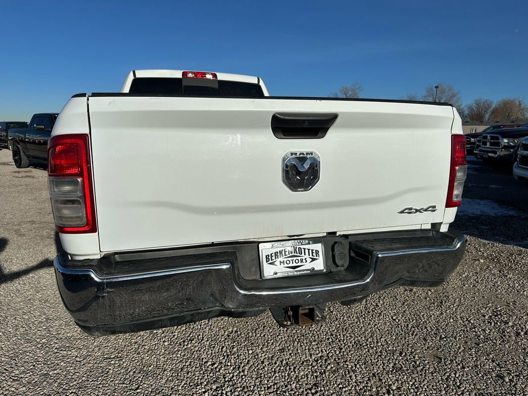 Used 2019 RAM 3500 Tradesman image 9