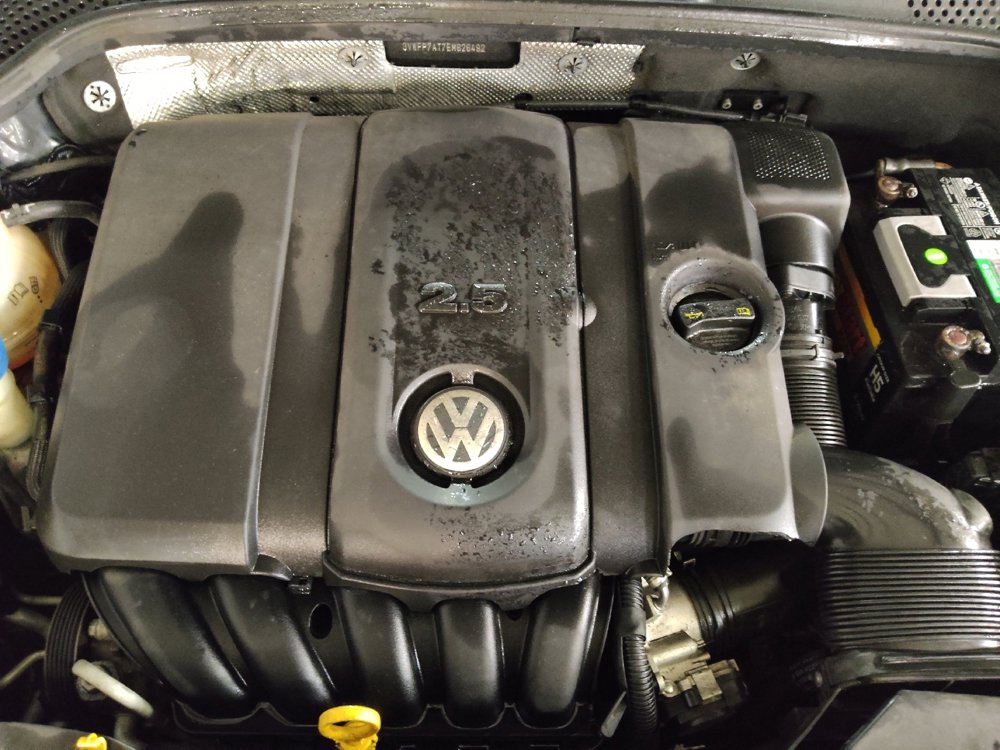 Used 2014 Volkswagen Beetle 2.5 FWD image 30