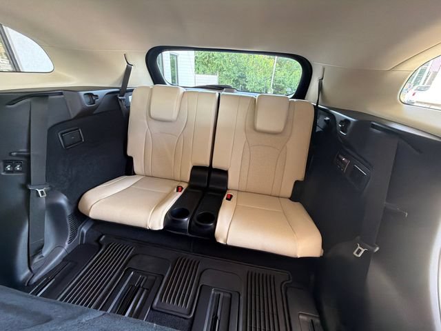 Used 2022 Lexus RX 350L Premium w/ Premium Package AWD/4WD image 39
