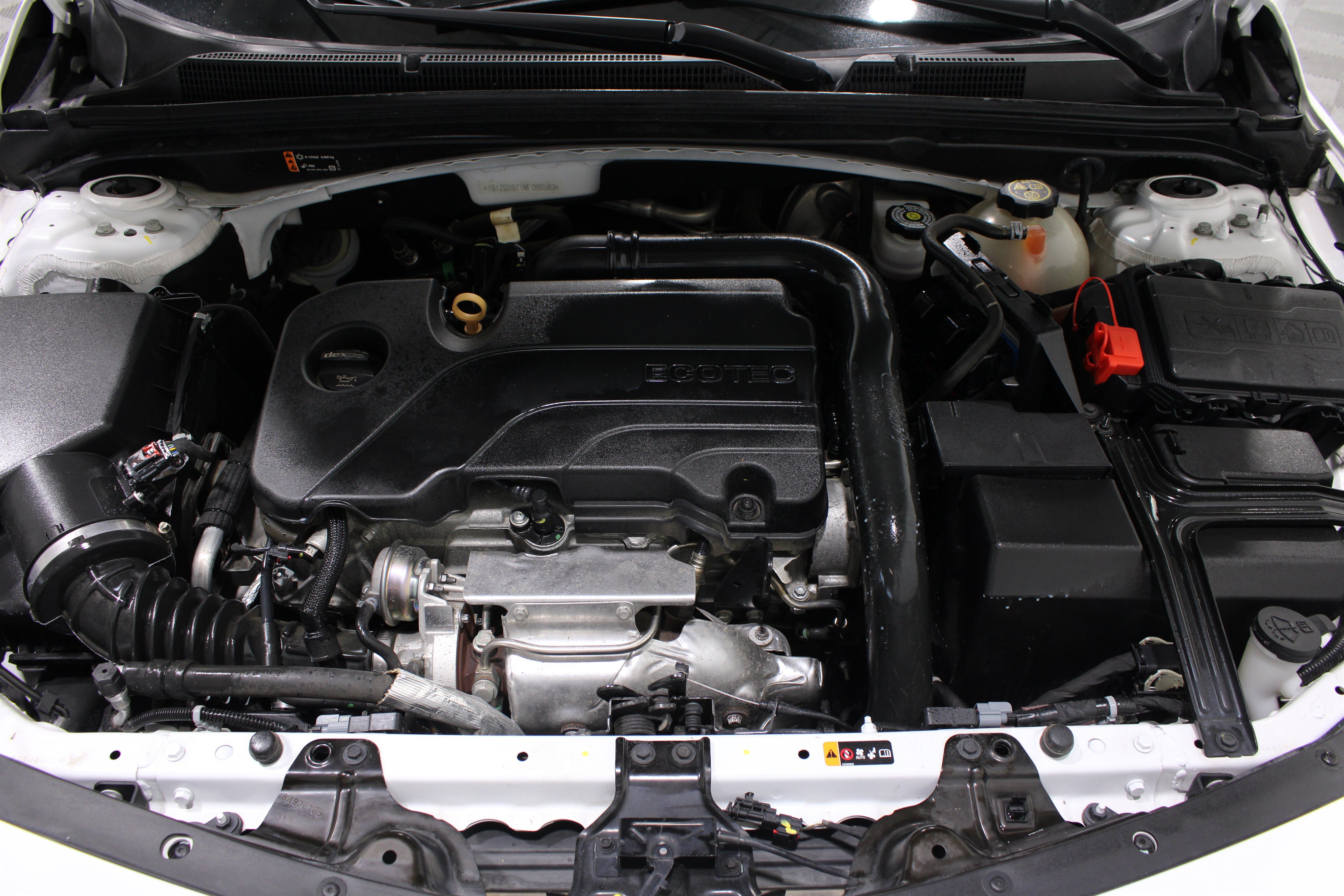 Used 2021 Chevrolet Malibu RS FWD image 40