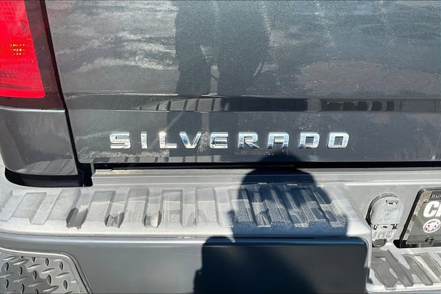 Used 2017 Chevrolet Silverado 1500 W/T AWD/4WD image 23