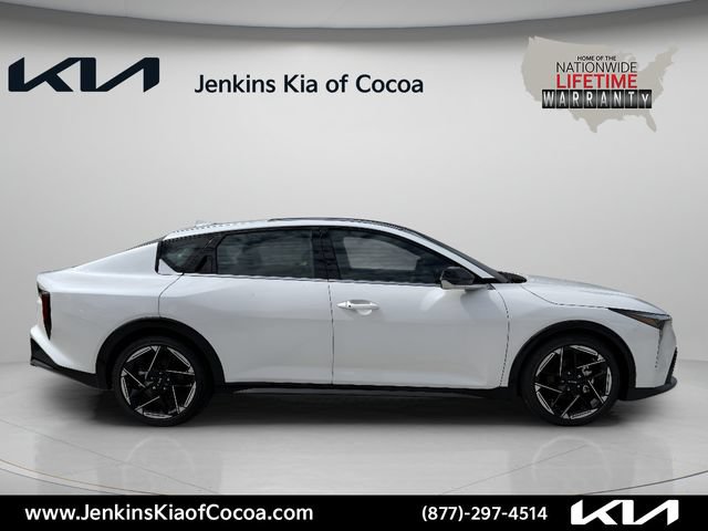 New 2026 Kia K4 GT-Line w/ GT-Line Premium Package FWD image 3