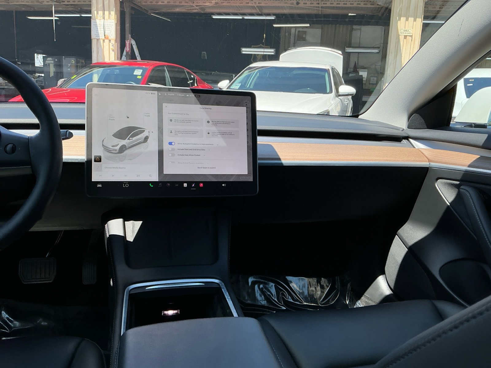 Used 2023 Tesla Model 3 Standard Range image 16