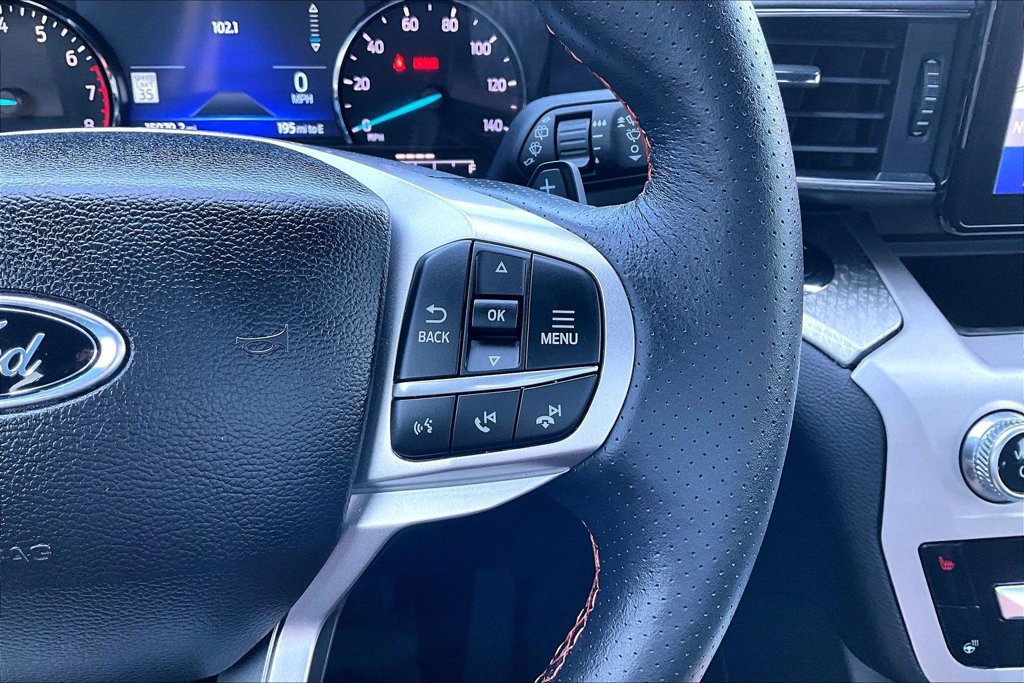 Used 2023 Ford Explorer Timberline w/ Timberline Technology Package AWD/4WD image 18