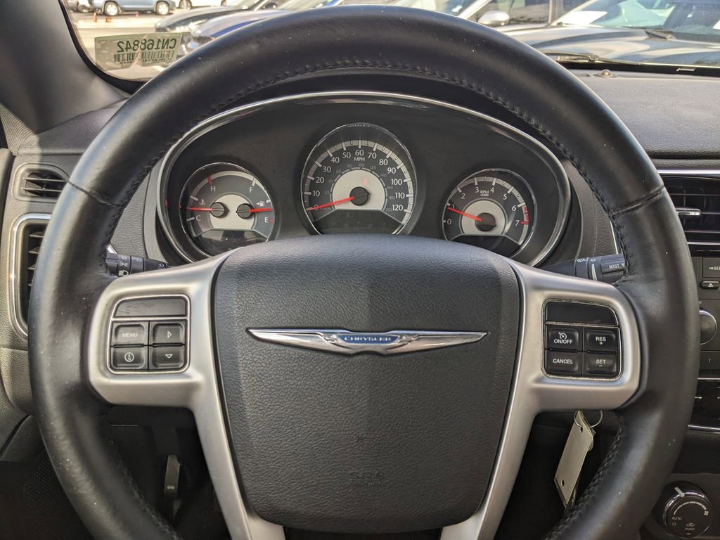 Used 2012 Chrysler 200 Touring image 20