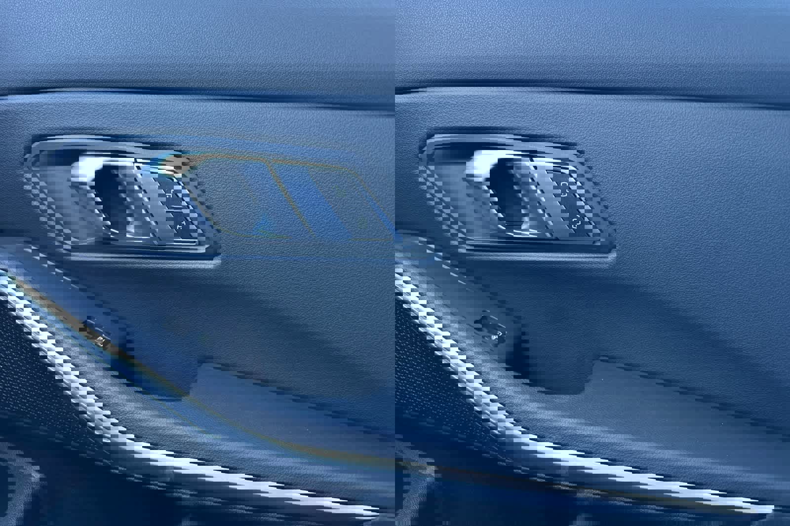 Certified 2023 BMW 330e w/ Driving Assistance Package image 20