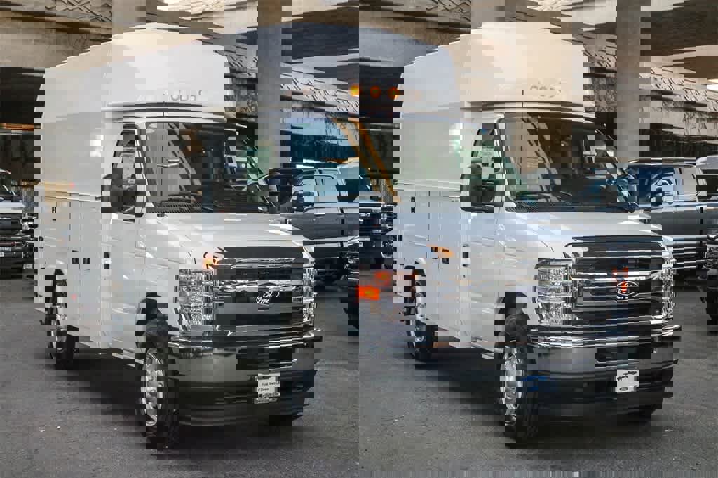 New 2026 Ford E-350 and Econoline 350 Super Duty w/ Power Equipment Group image 3