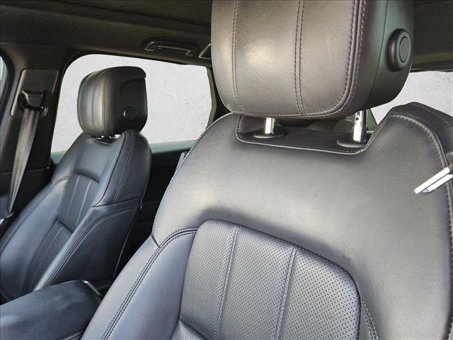 Used 2018 Land Rover Range Rover Sport HSE AWD/4WD image 15
