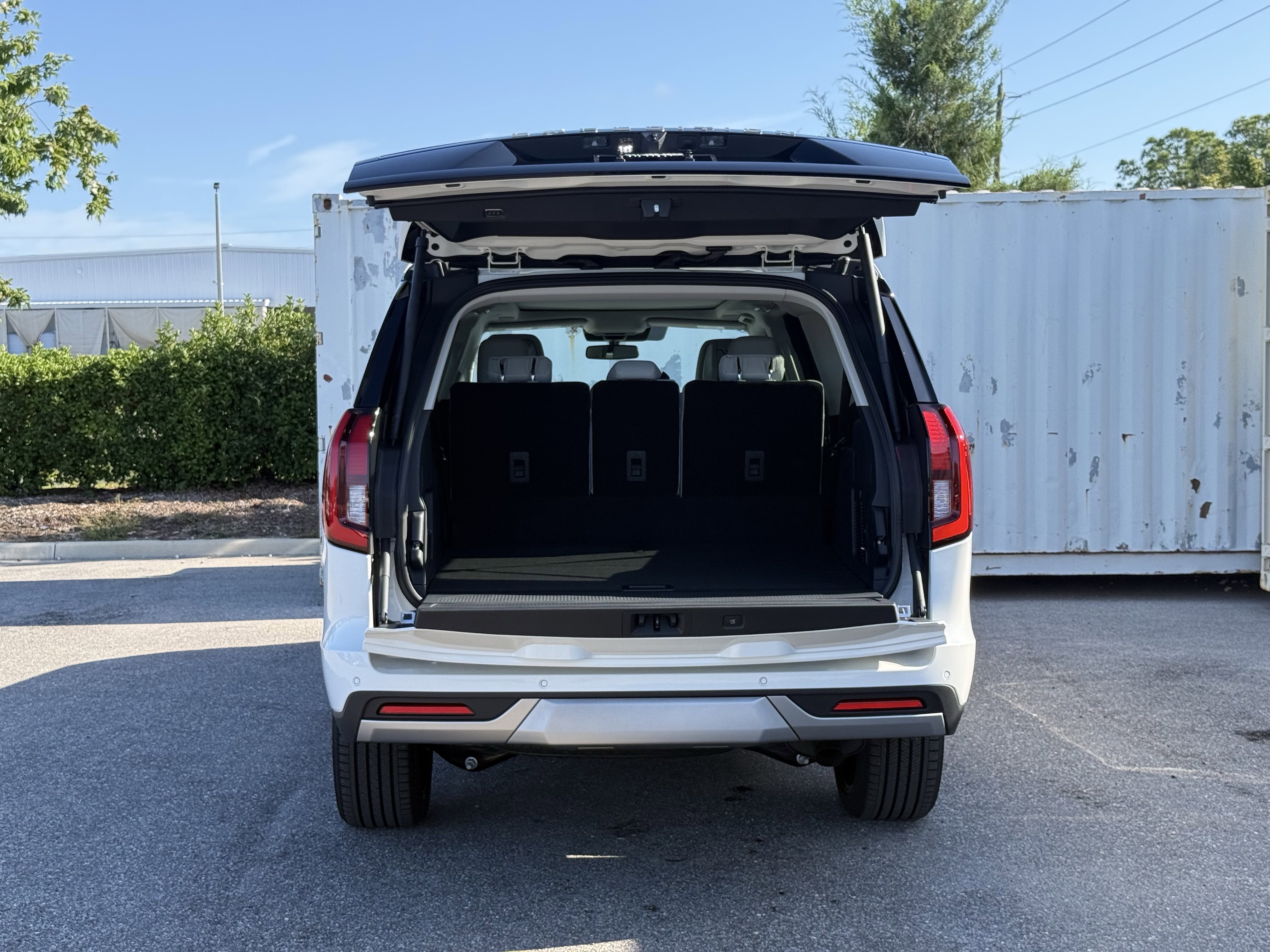 New 2026 Ford Expedition Max Platinum w/ Platinum Ultimate Package AWD/4WD image 16
