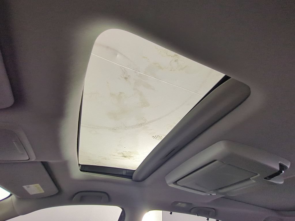 Used 2021 Honda Pilot Elite image 24