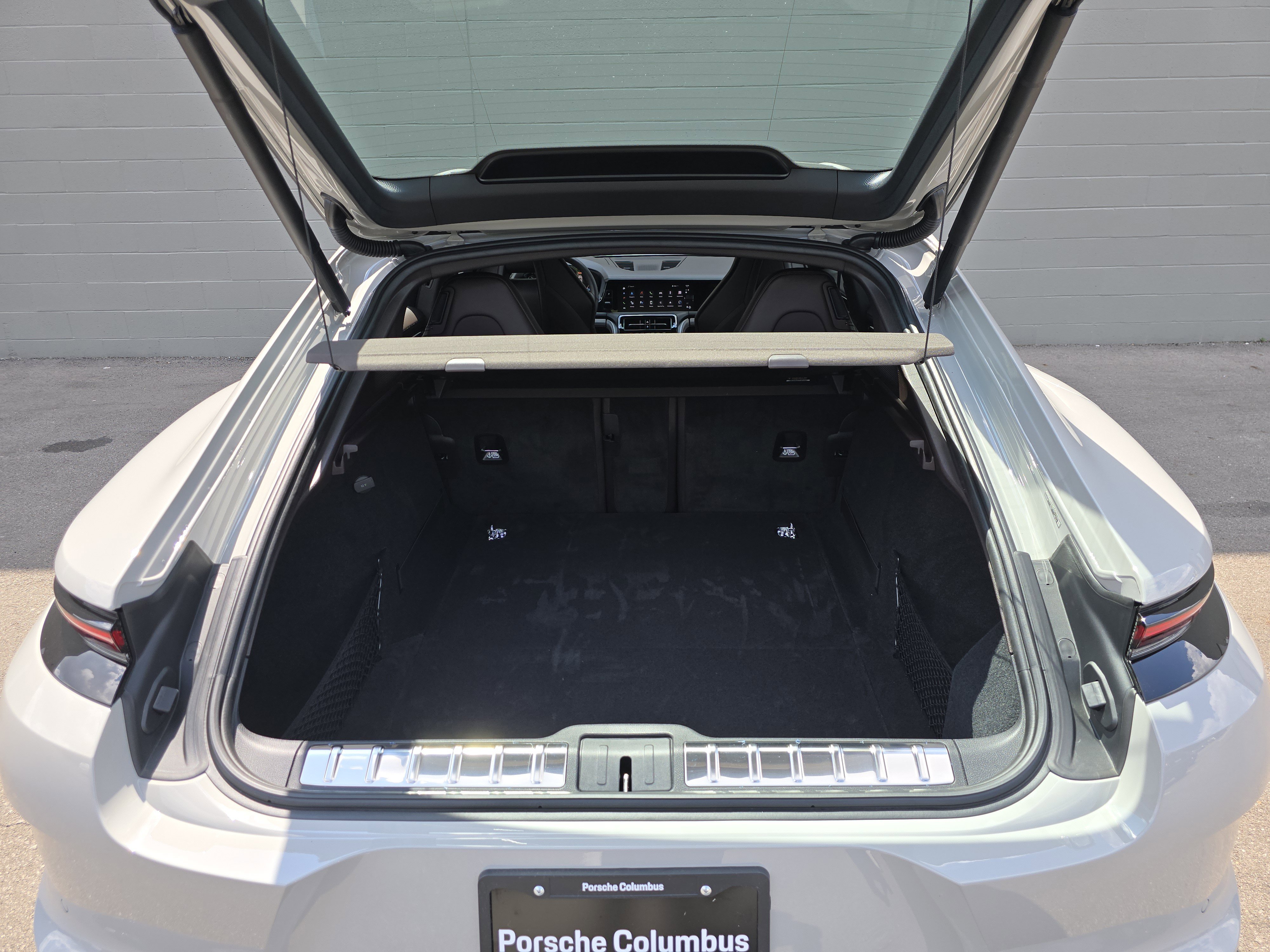 New 2025 Porsche Panamera 4 image 16