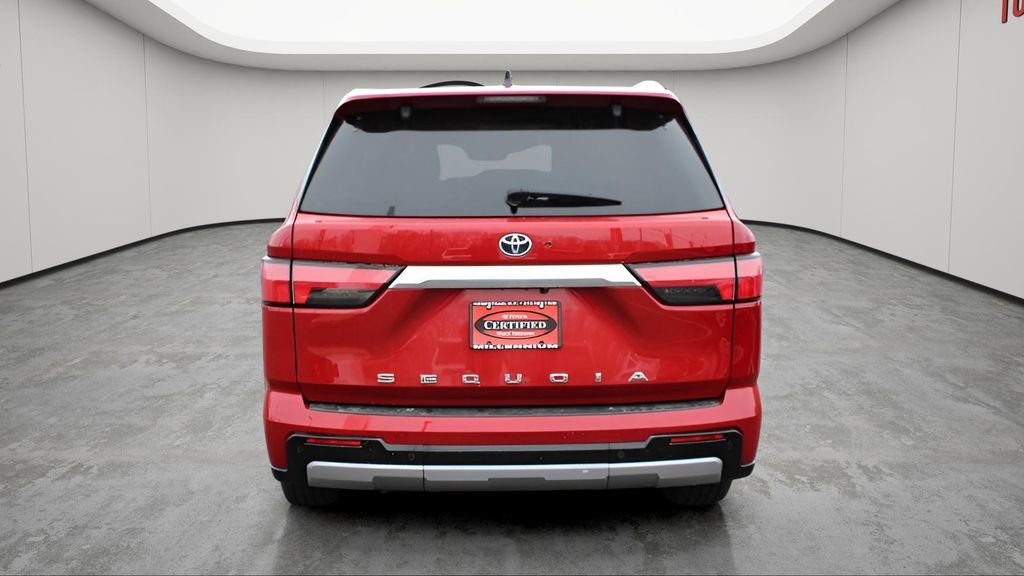 Used 2023 Toyota Sequoia Capstone image 6