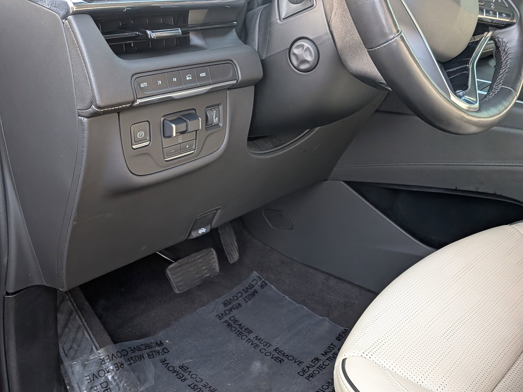 Used 2023 Cadillac Escalade Sport image 17