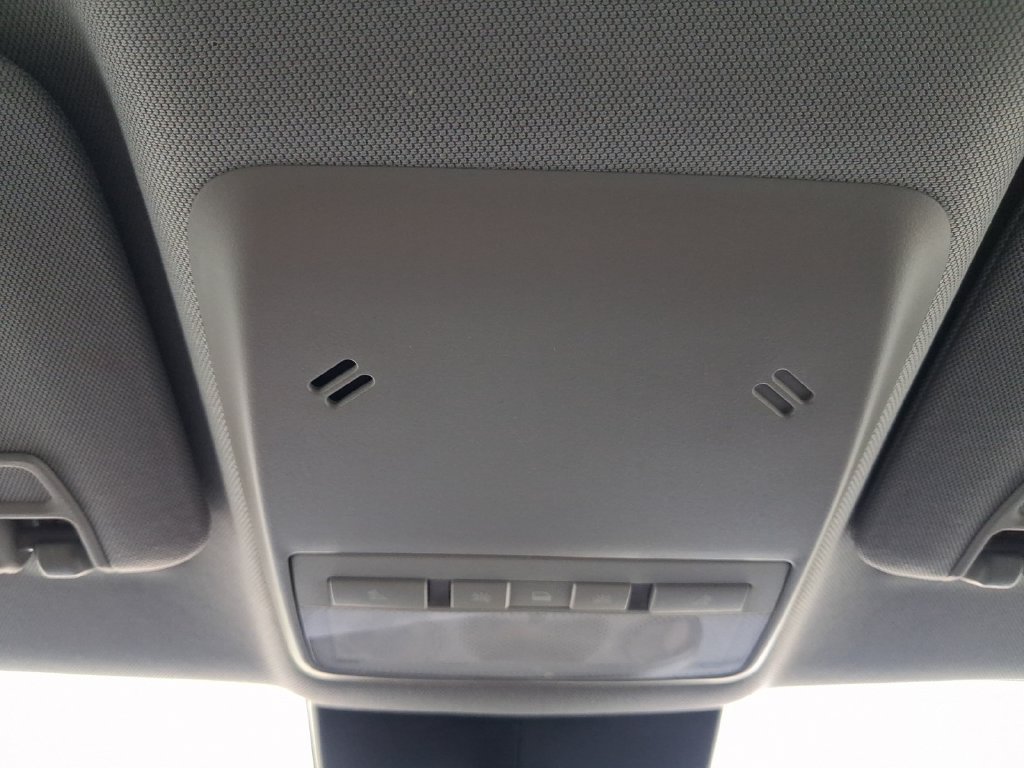 Used 2020 Chevrolet Trax LS FWD image 7