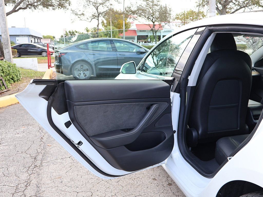 Used 2019 Tesla Model 3 Long Range image 25