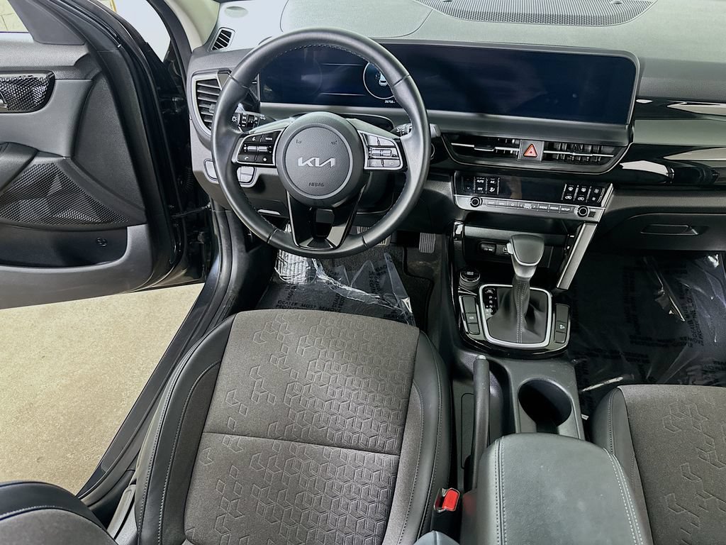 Used 2024 Kia Seltos S FWD image 19