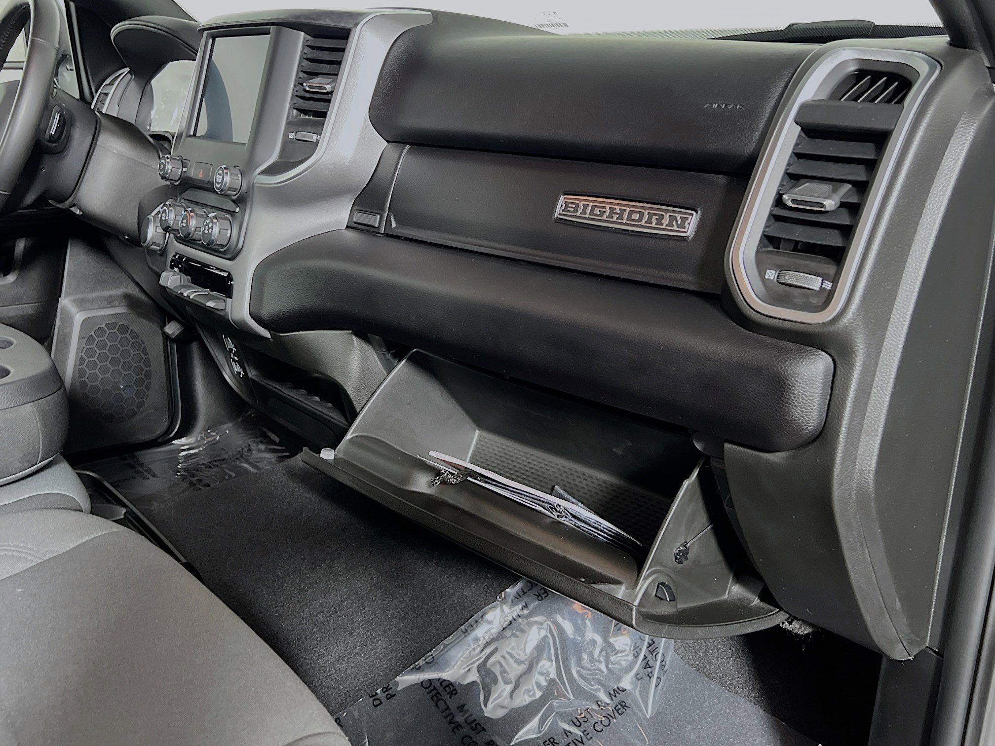 Used 2024 RAM 2500 Big Horn w/ Bed Utility Group image 34