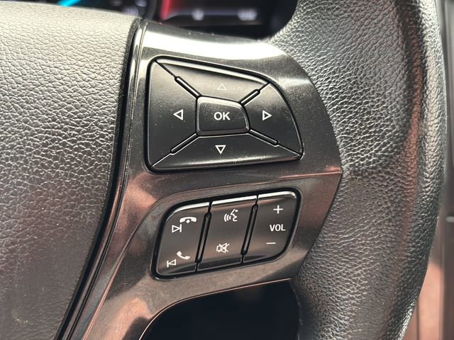 Used 2017 Ford Explorer XLT w/ Equipment Group 202A FWD image 21
