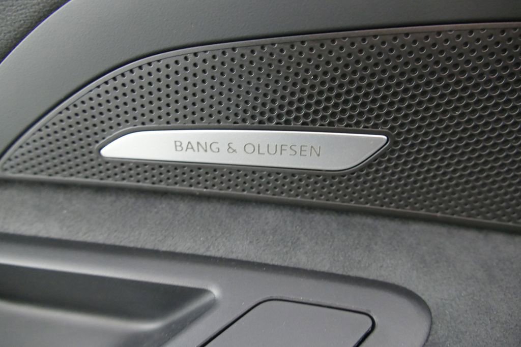 New 2026 Audi SQ5 Premium Plus image 21