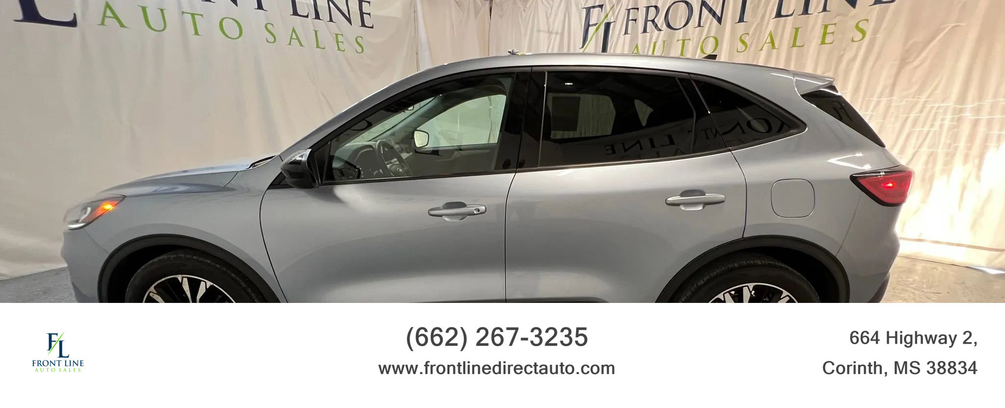 Used 2022 Ford Escape SE w/ SE Sport Appearance Package image 4