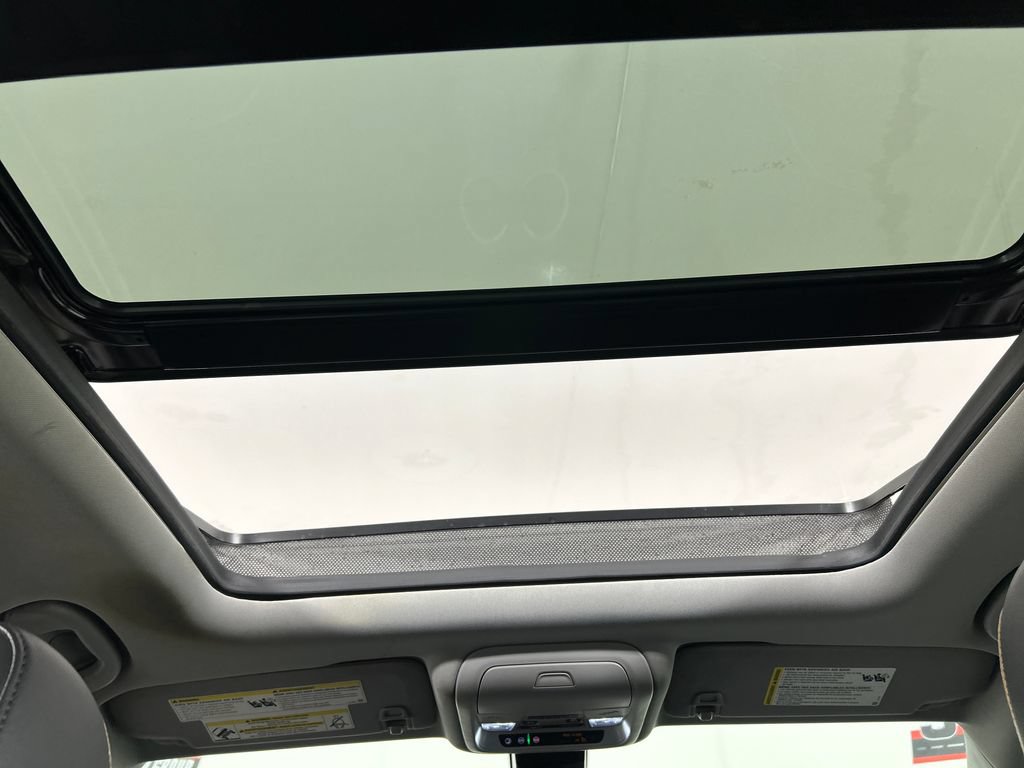 Used 2023 GMC Terrain AT4 w/ Infotainment Package II AWD/4WD image 19