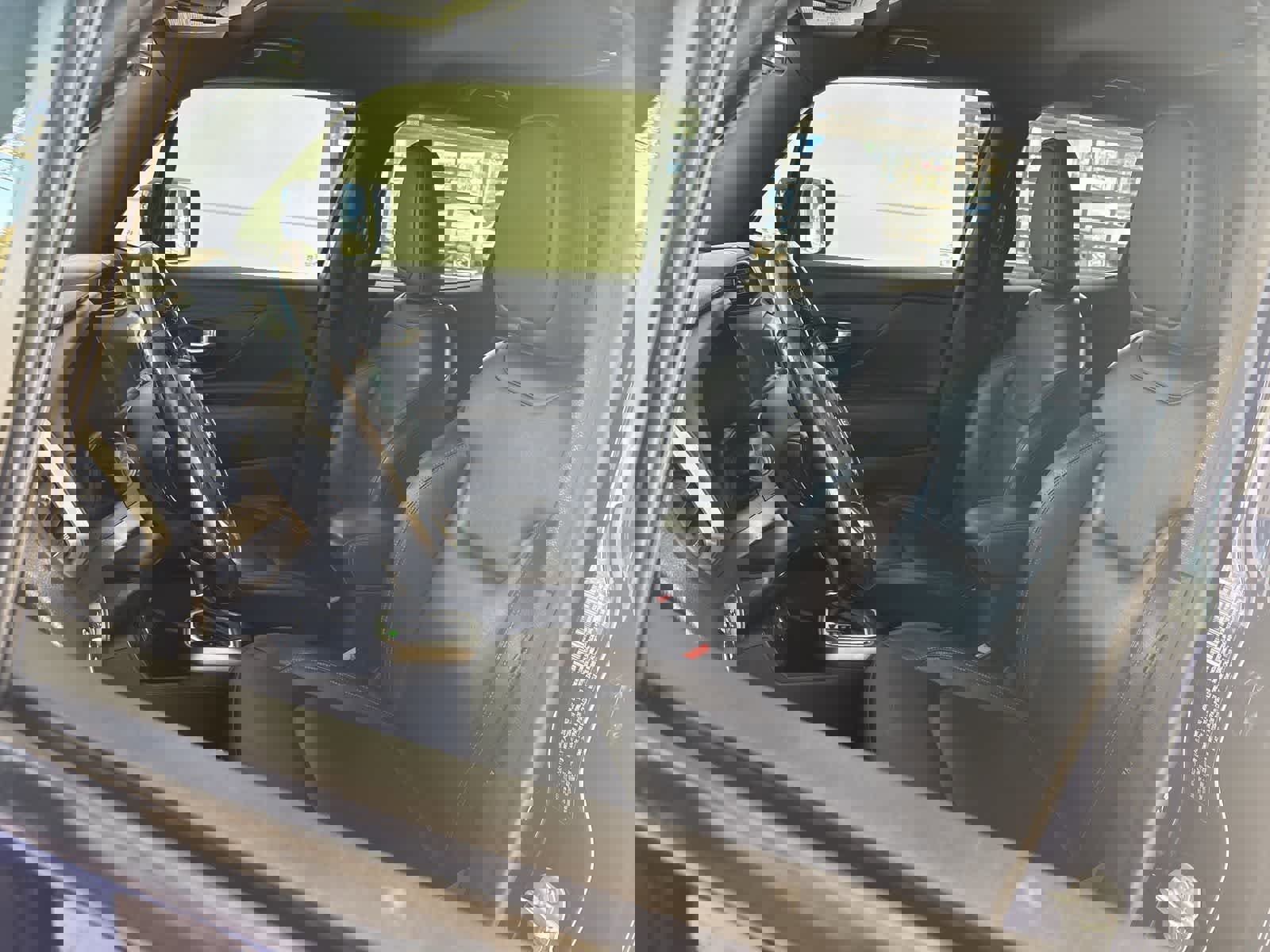 Used 2020 Jeep Renegade Altitude image 10