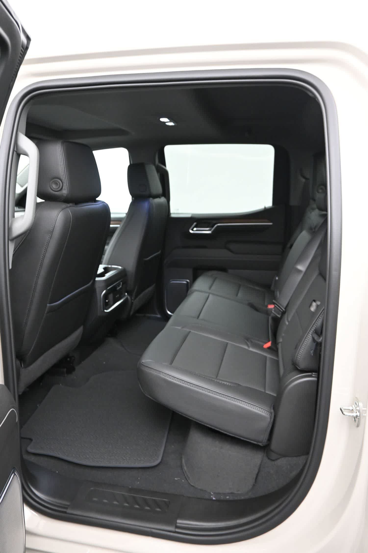 New 2026 GMC Sierra 1500 Denali AWD/4WD image 12