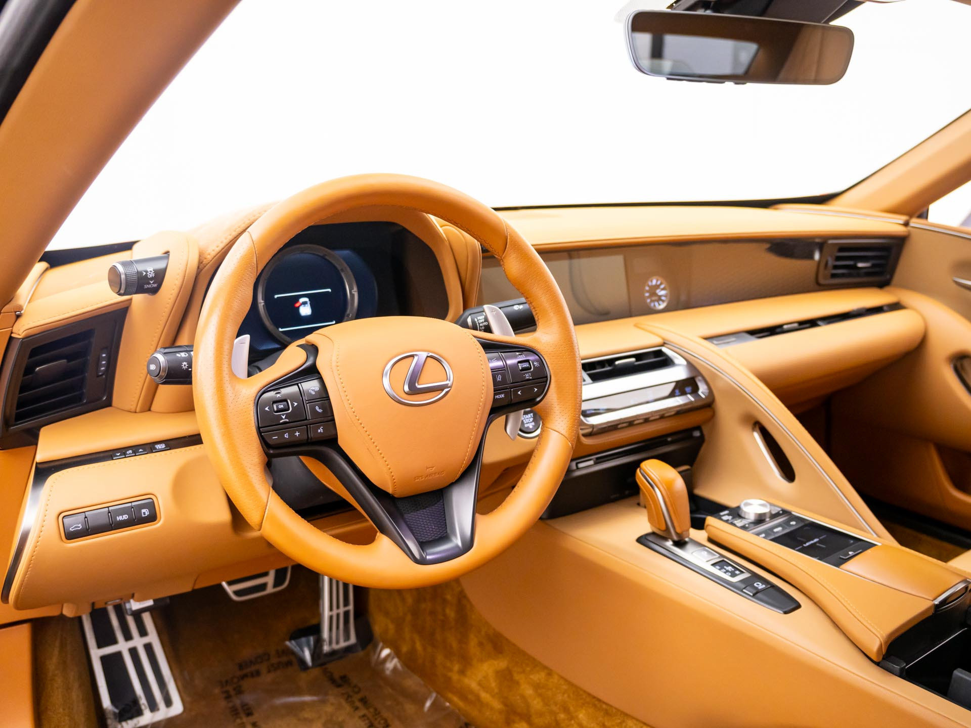 Used 2021 Lexus LC 500 Convertible w/ Touring Package RWD image 9
