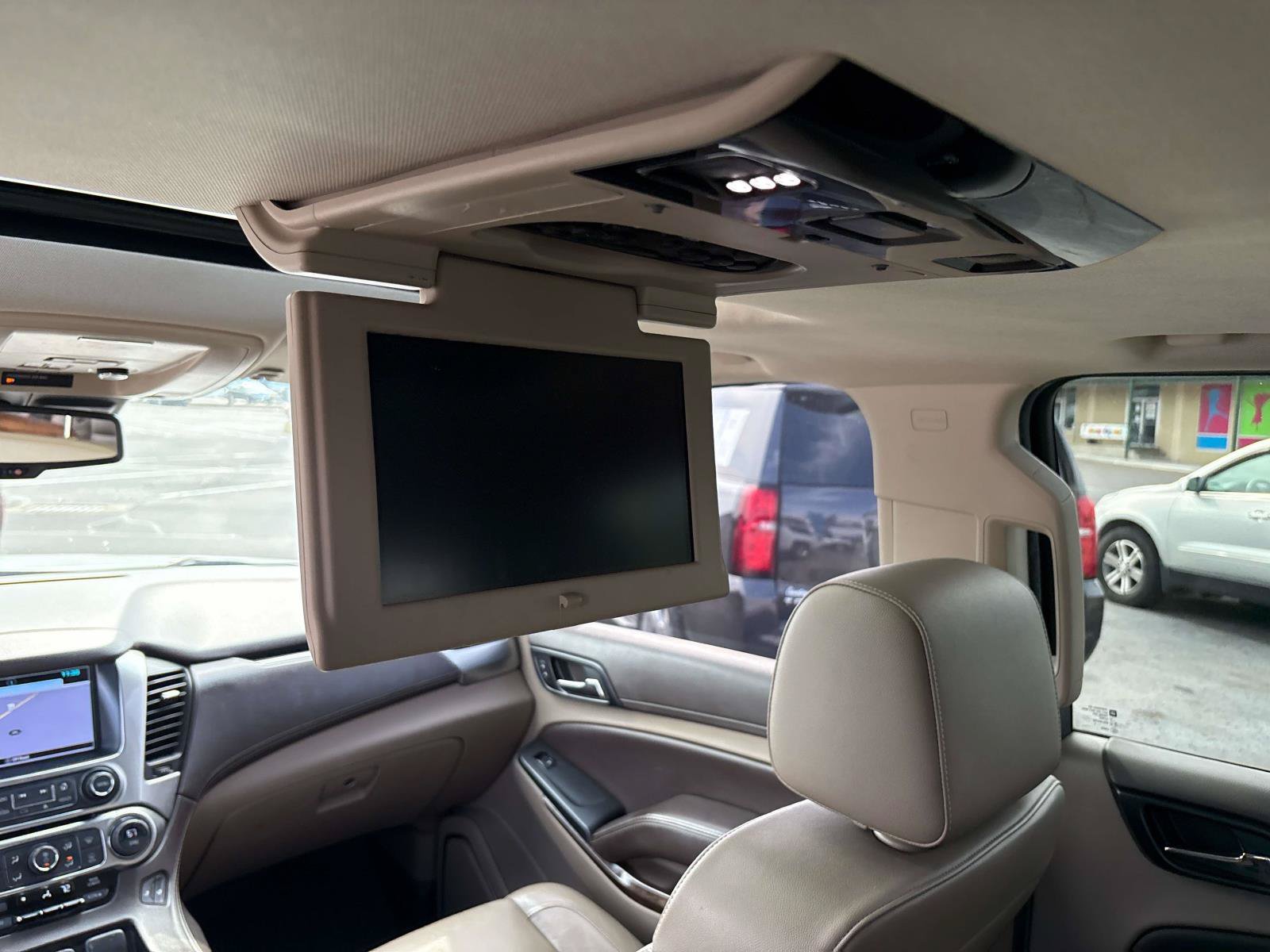 Used 2016 Chevrolet Suburban LT AWD/4WD image 10