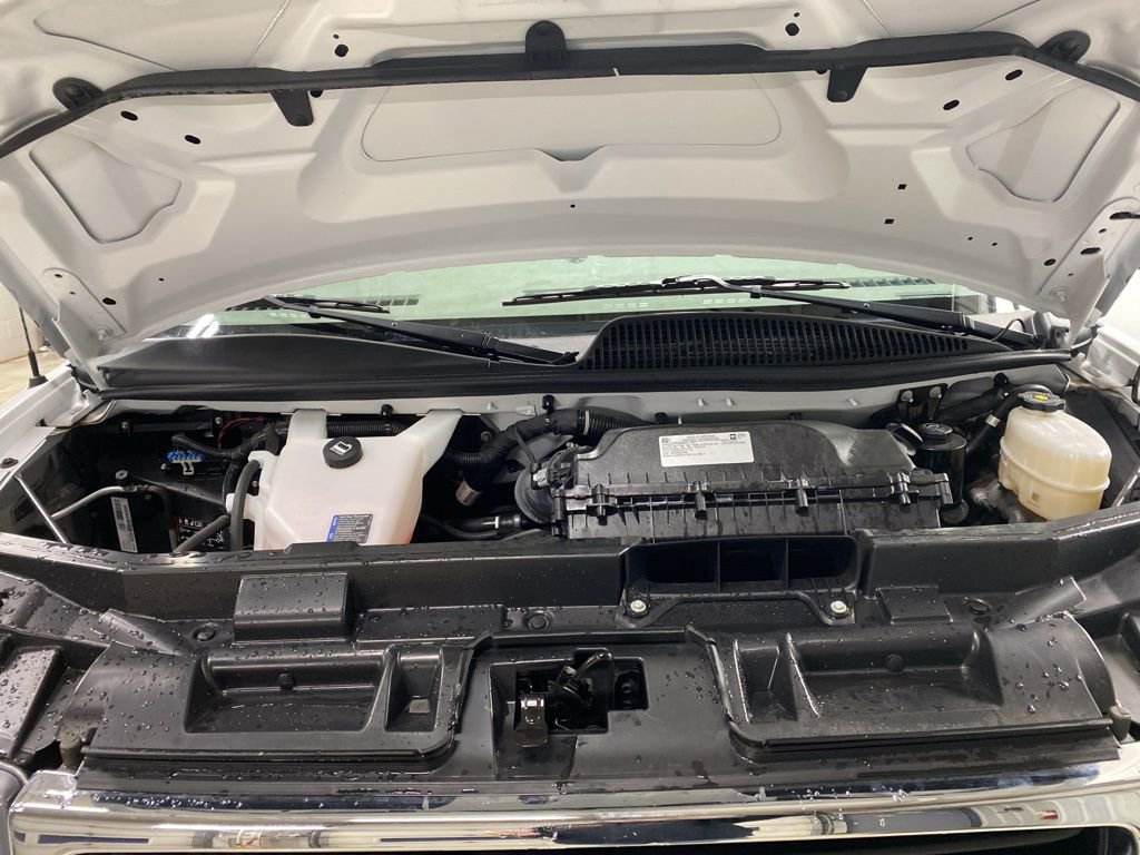 Used 2024 GMC Savana 2500 w/ Driver Convenience Package image 30