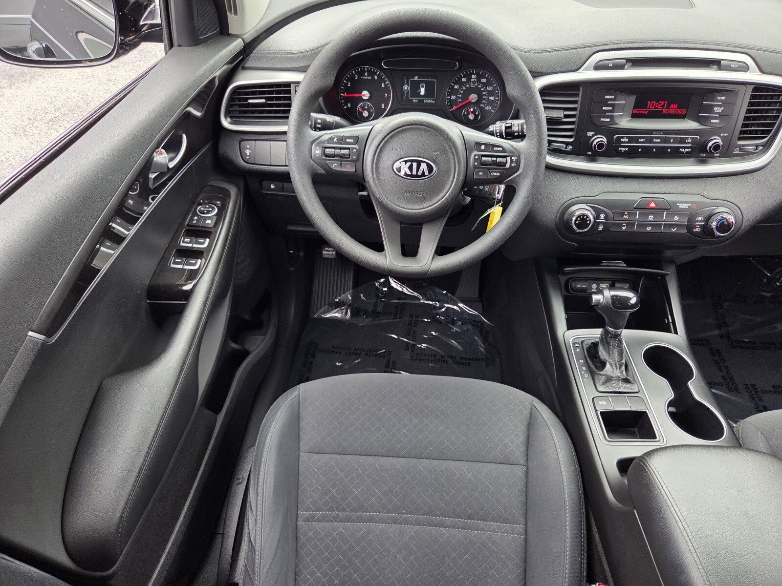 Used 2017 Kia Sorento L image 12