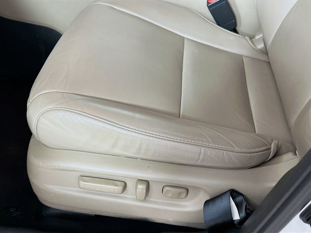 Used 2018 Honda Pilot Touring image 9