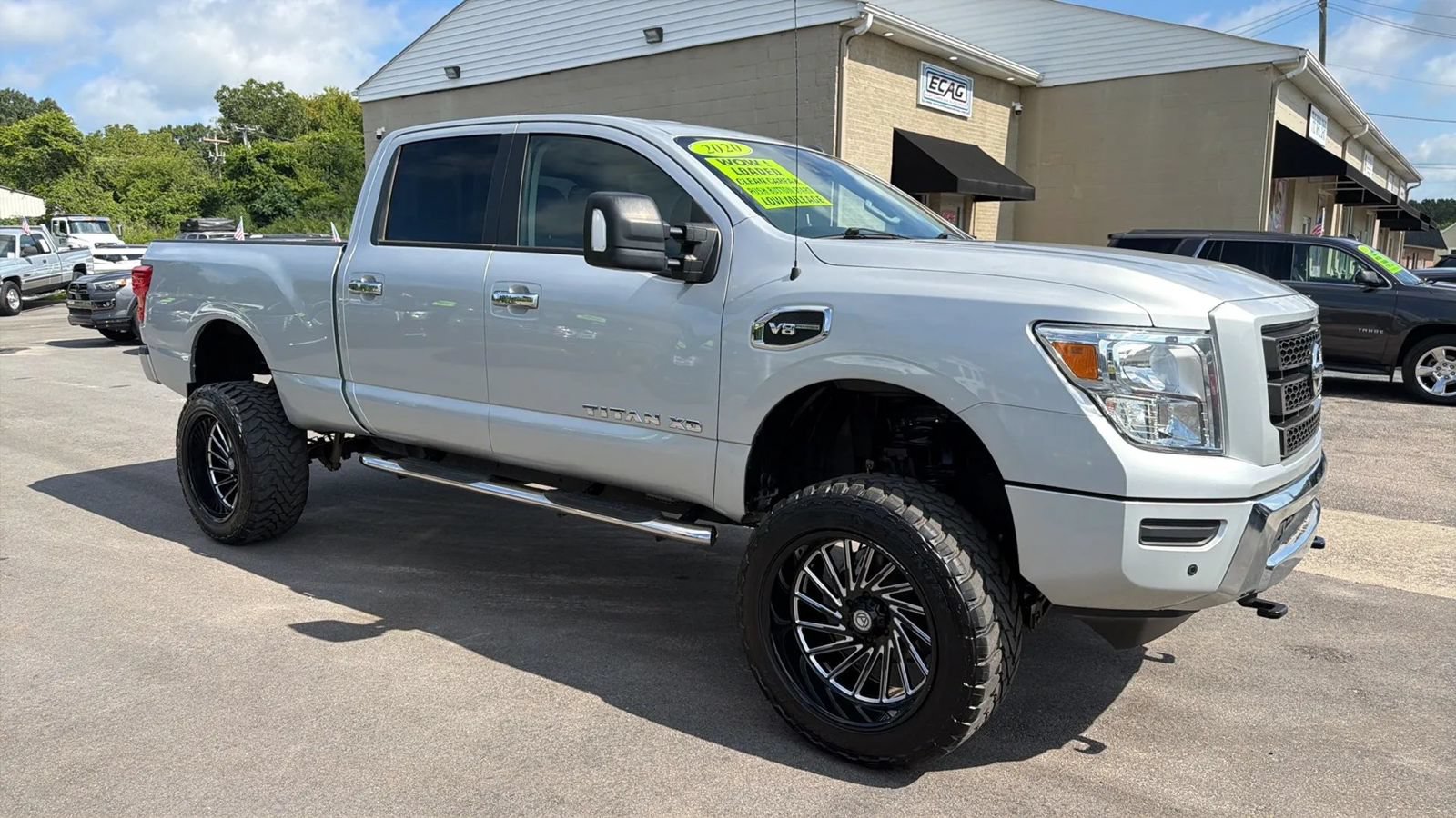 Used 2020 Nissan Titan SV w/ SV Convenience Package AWD/4WD image 7
