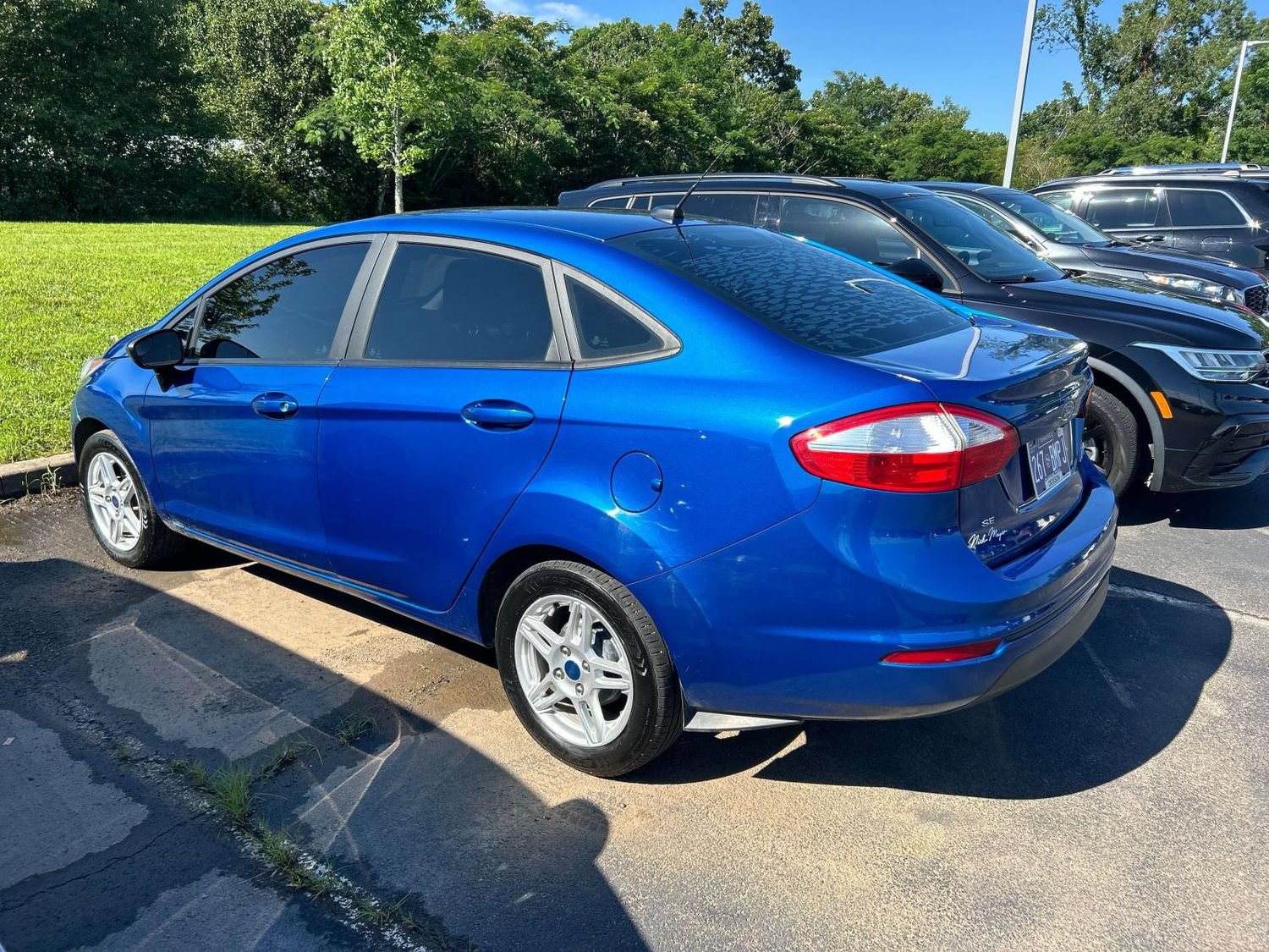 Used 2019 Ford Fiesta SE FWD image 6