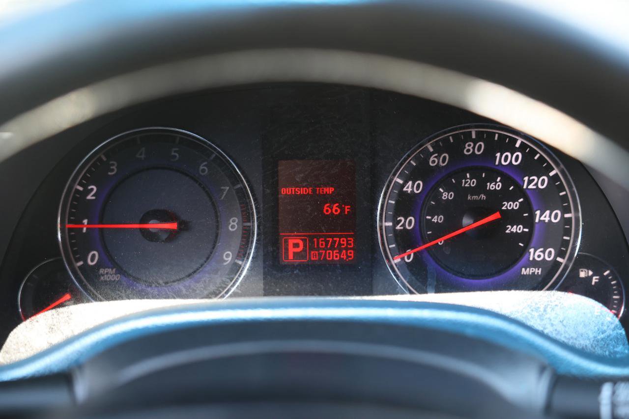 Used 2009 INFINITI G37 Journey w/ Premium Pkg image 27