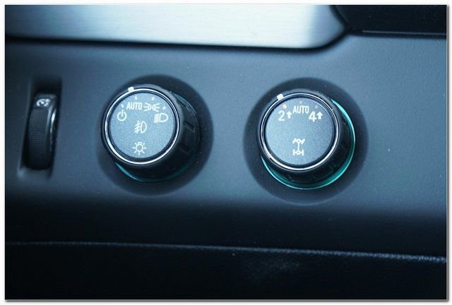 Used 2020 GMC Yukon SLT AWD/4WD image 28