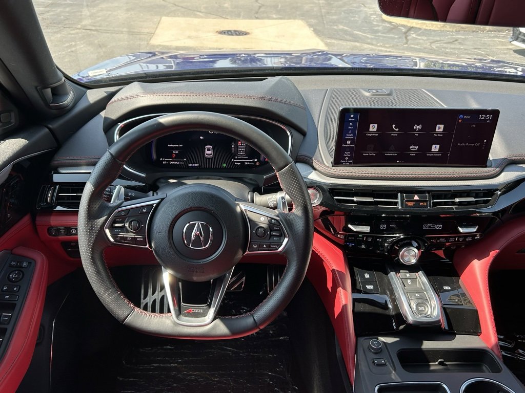 Used 2025 Acura MDX A-Spec image 15