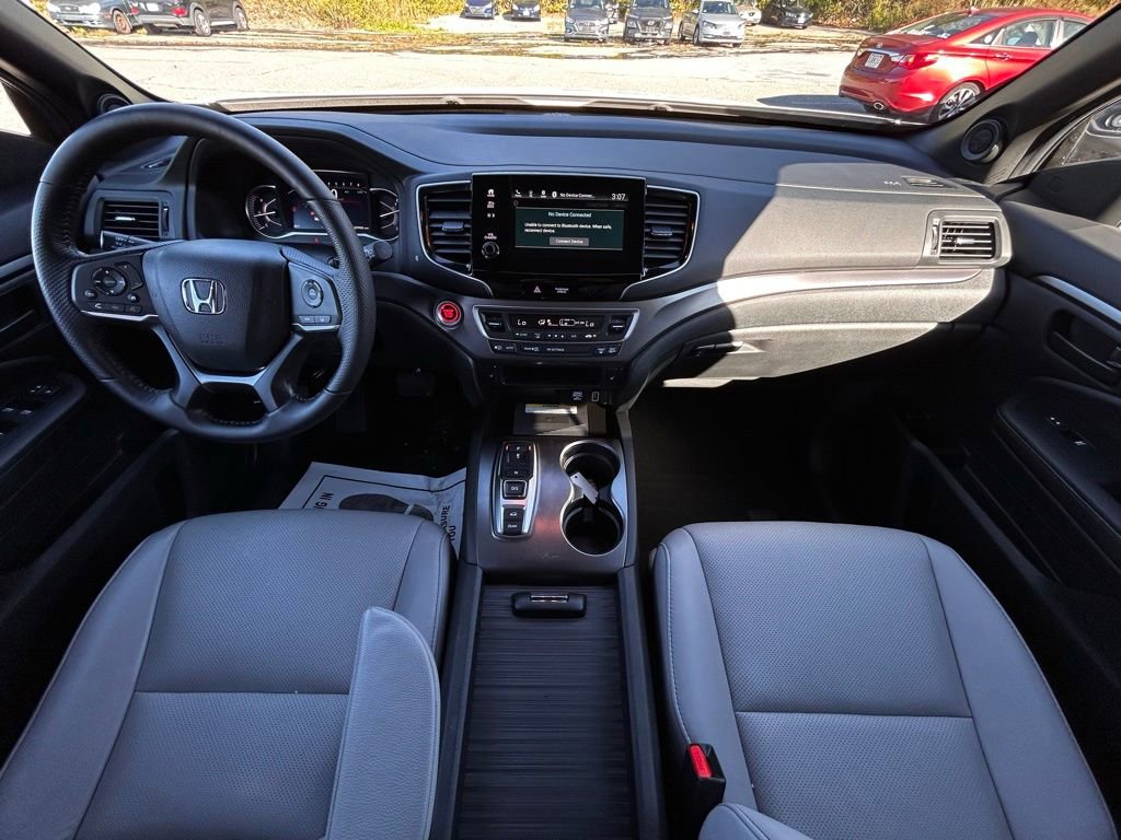 Used 2023 Honda Passport EX-L image 13