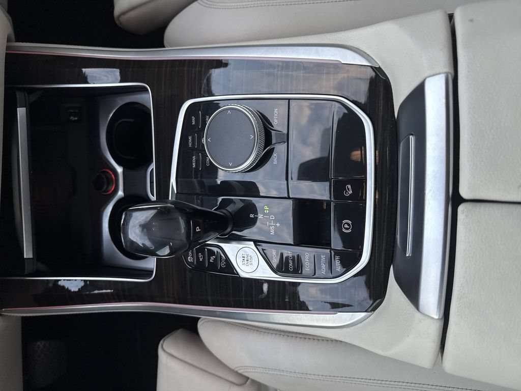 Used 2020 BMW X5 xDrive40i w/ Executive Package AWD/4WD image 22