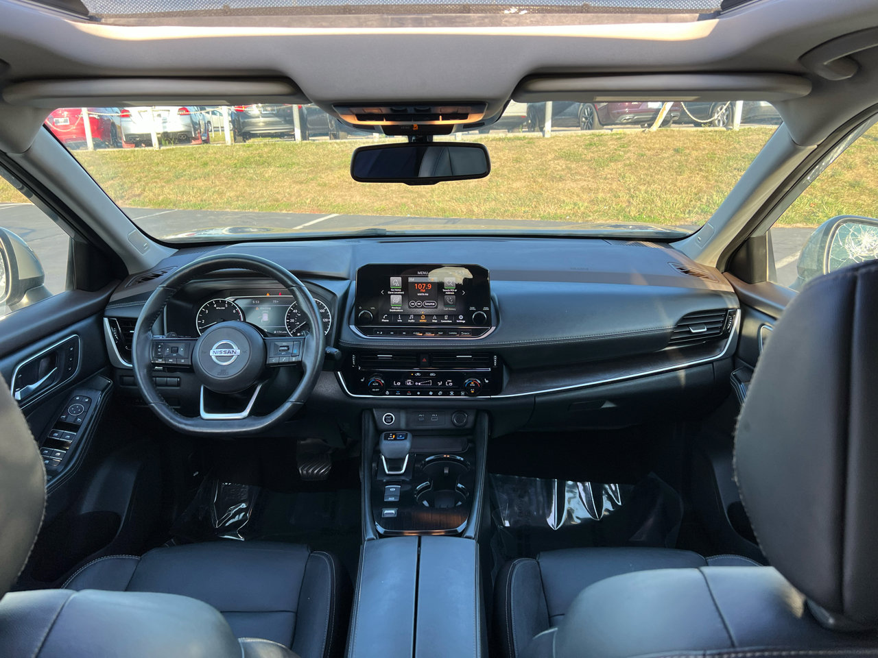 Used 2021 Nissan Rogue SL w/ Premium Package image 53